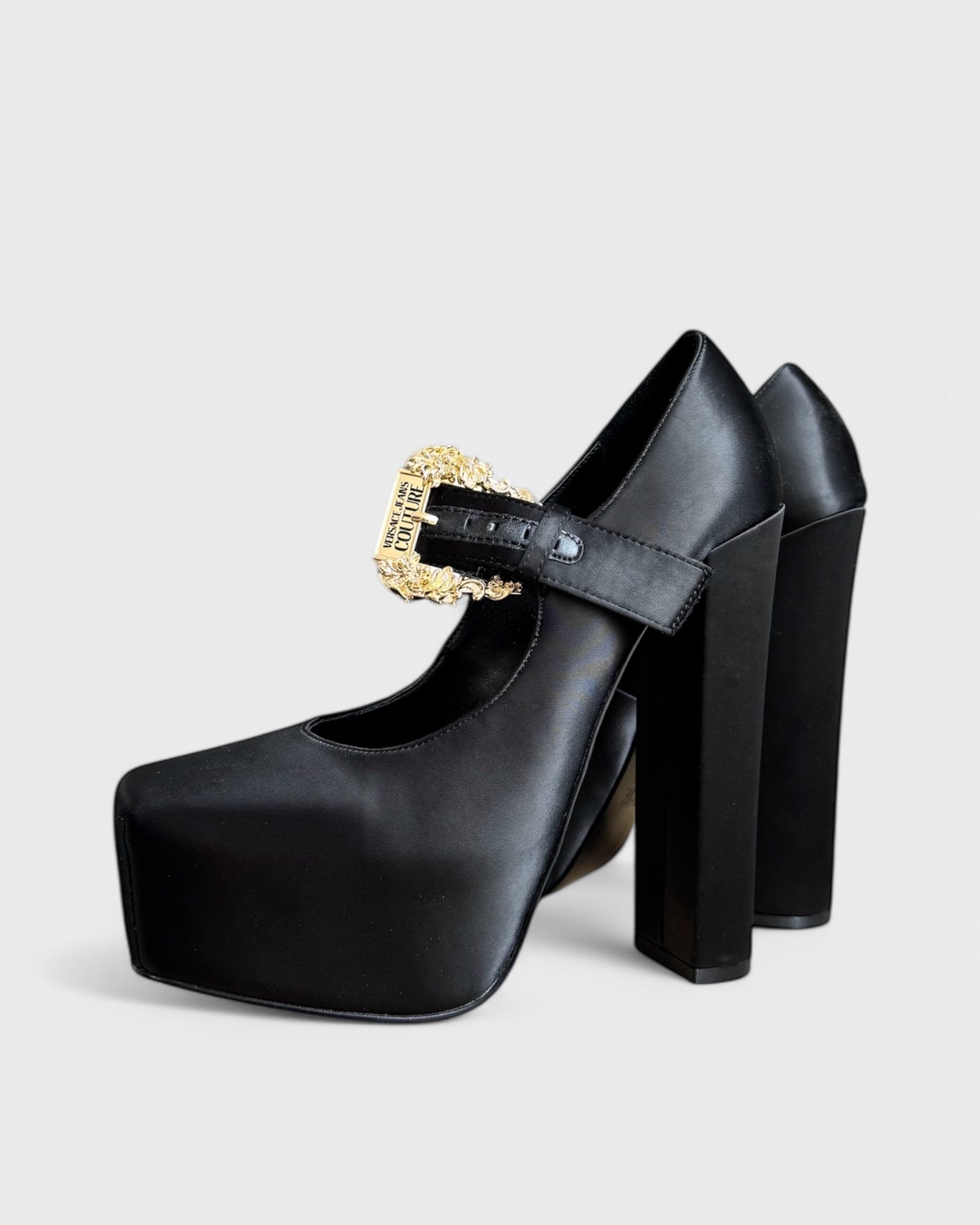 Maryjane plateforme Noire Versace , 40