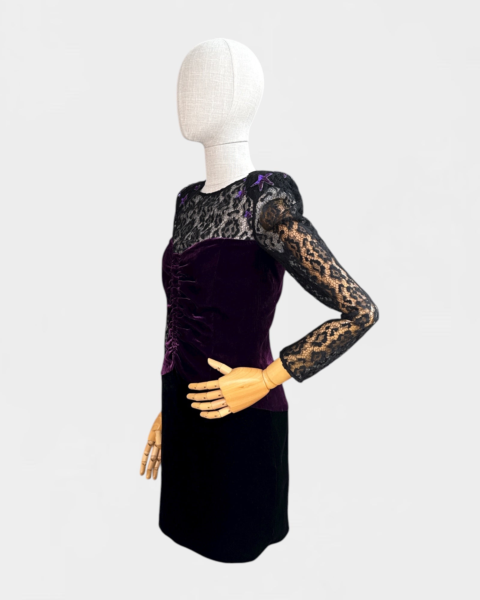 Robe dentelle et velours Dundas, taille 40.